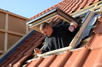 Pose de fenêtres de toit Velux à Saint-Donan